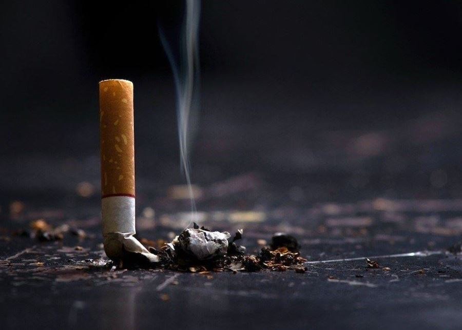 علب سجائر بـ 200 ألف تحذير: التدخين يضرّ بالجيب ويزيد الفقر