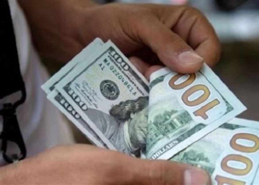المال الاغترابي وضخ الدولار عبر "صيرفة" يحافظان على استقرار سعر الصرف
