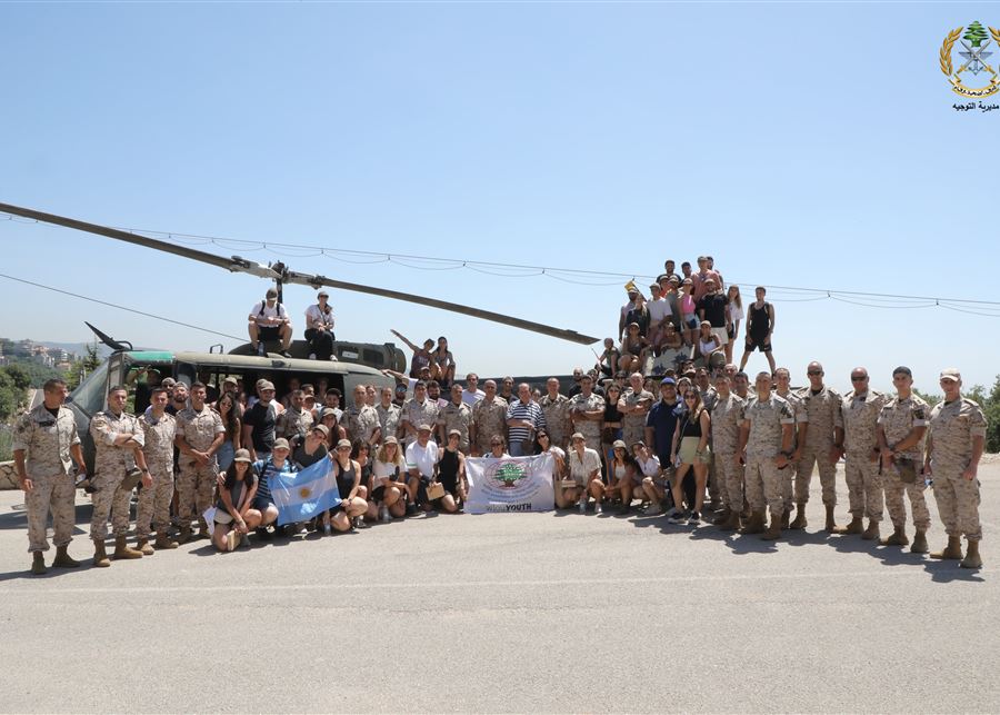 الجيش: يوم مفتوح لشباب من الجامعة اللبنانية الثقافية في العالم