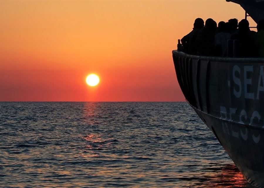 مقتل إمرأة حامل وفقدان 22 شخصاً في غرق مركب يقل مهاجرين في البحر المتوسط