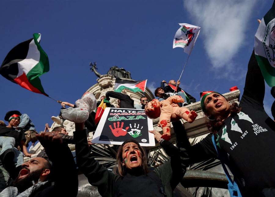 نحو 15 ألف شخص تظاهروا في باريس مطالبين بـ"وقف المجزرة في غزة"  