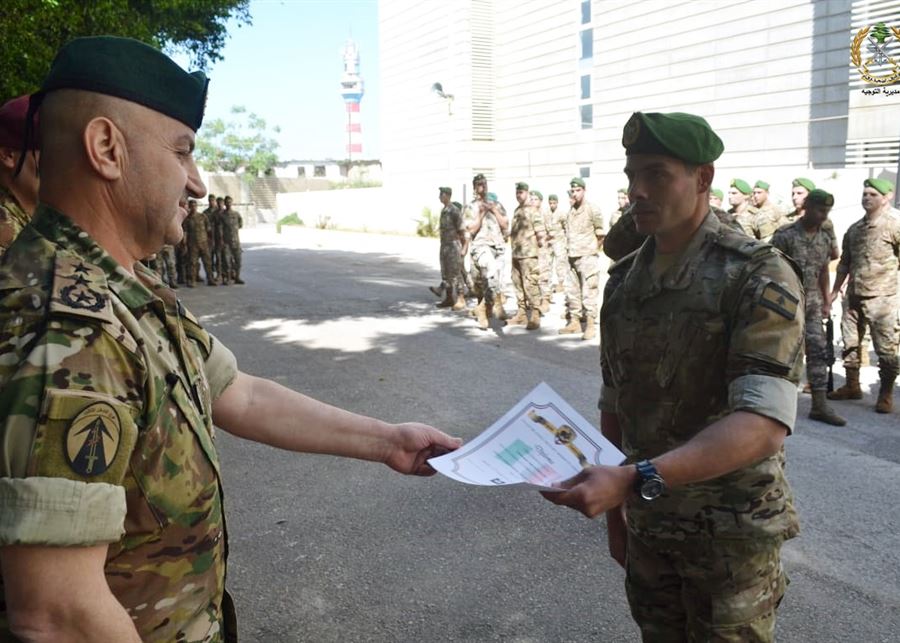 الجيش: حفل تخريج وتوزيع إفادات على عسكريين من فوج التدخل الثالث 