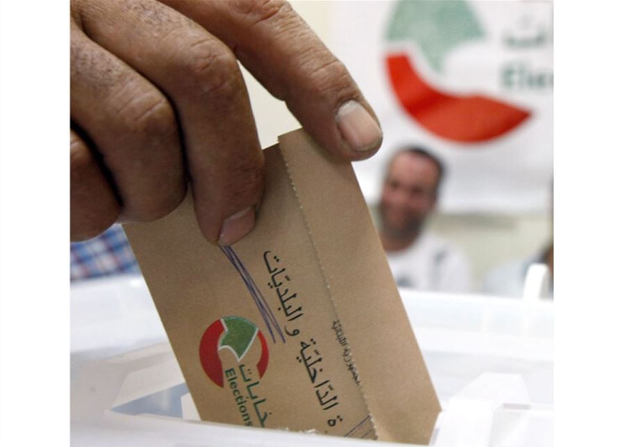 الفرنسيون: إنتخابات والّا عقوبات.. وهكذا عاد الخليجيون