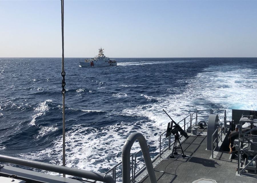 الجيش: مناورة بحرية مقابل منطقة رأس بيروت بمشاركة مراكب لخفر السواحل الأميركية (صوَر)