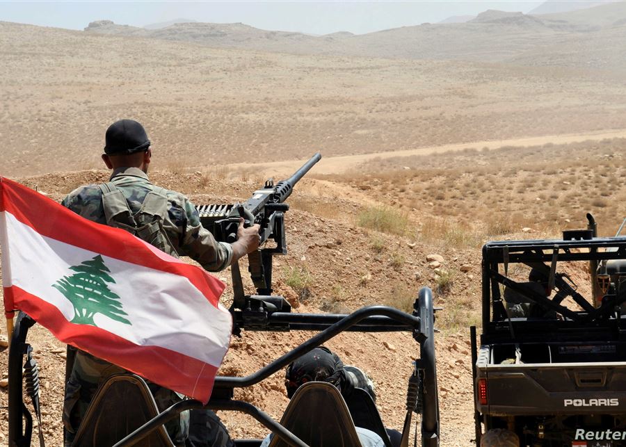 انهارت دولة لبنان ومؤسّساتها ما عدا الجيش فهل يصمد؟